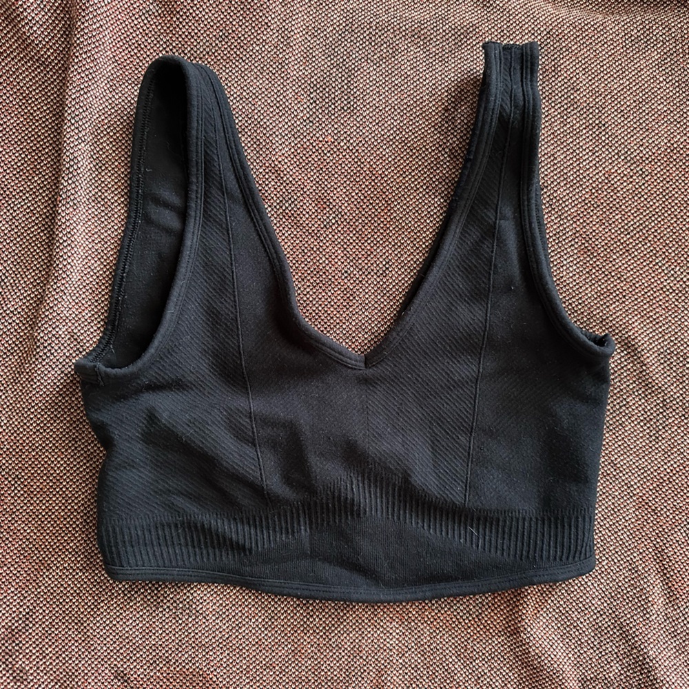 Gymshark Black Ribbed Sports Bra
